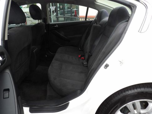 Used 2011 Nissan Altima Hybrid Sedan FWD image 8