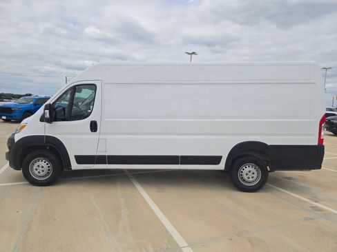Used 2025 RAM ProMaster 3500 w/ Convenience Group FWD image 6