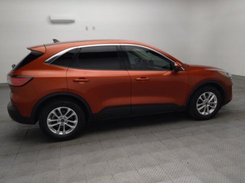 Used 2020 Ford Escape SE FWD image 10