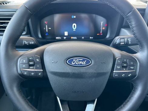Used 2025 Ford Maverick Lariat w/ Black Appearance Package AWD/4WD image 22