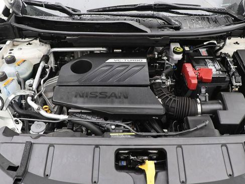 Used 2023 Nissan Rogue SL w/ SL Premium Package image 30