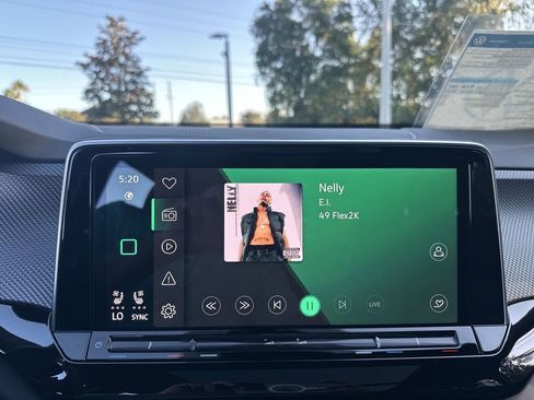 New 2025 Volkswagen Atlas Cross Sport SEL R-Line image 16