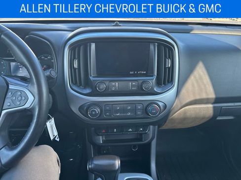 Used 2021 Chevrolet Colorado LT image 20