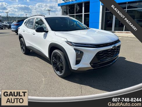 New 2025 Chevrolet Trax ACTIV w/ Driver Confidence Package image 1