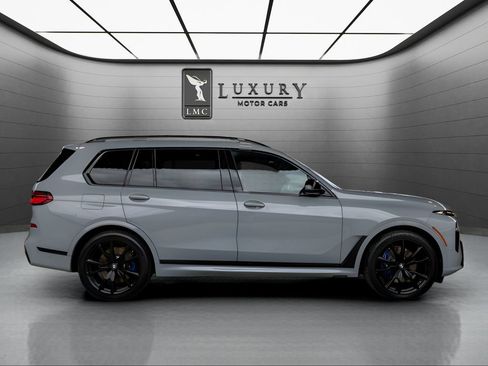 Used 2024 BMW X7 M60i w/ Executive Package AWD/4WD image 9