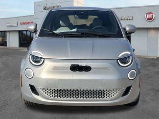 New 2025 FIAT 500 e FWD video 2