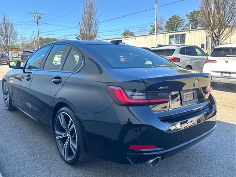 Certified 2023 BMW 330i xDrive Sedan w/ Driving Assistance Package AWD/4WD image 8
