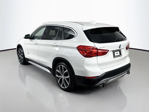 Used 2017 BMW X1 xDrive28i AWD/4WD image 3