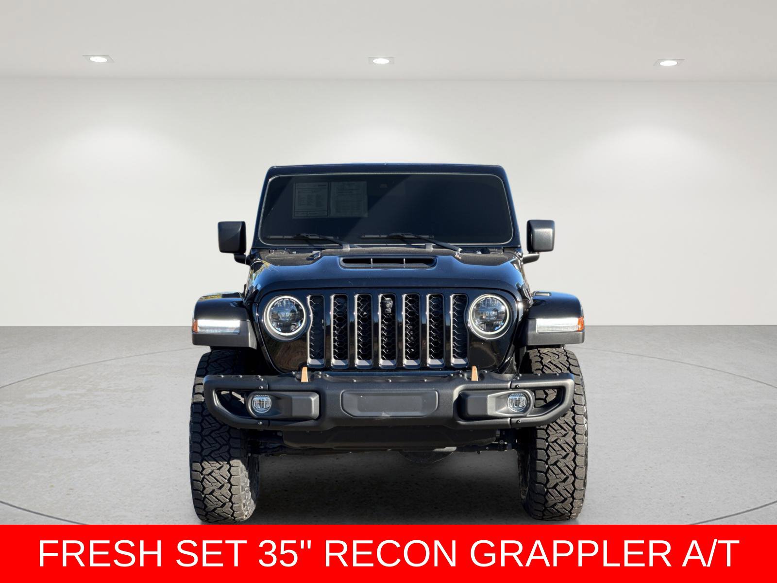 Used 2023 Jeep Wrangler Unlimited Rubicon 392 w/ Trailer Tow Package AWD/4WD image 9