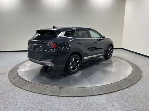 New 2026 Kia Sportage LX image 5
