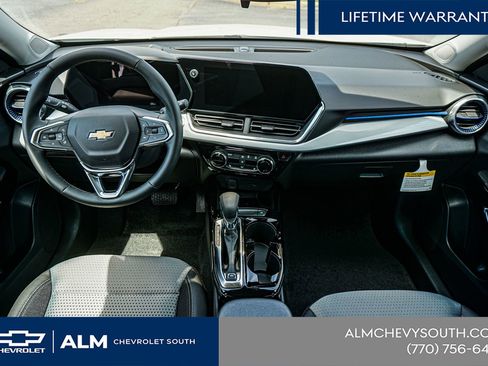 New 2026 Chevrolet Trax LT w/ Sunroof Package image 26