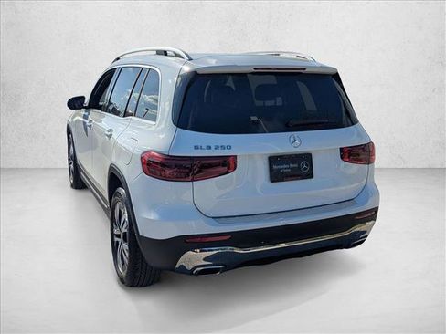 New 2026 Mercedes-Benz GLB 250 image 8
