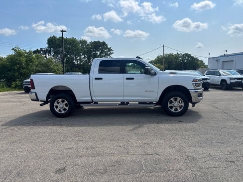 Used 2026 RAM 2500 Big Horn AWD/4WD image 6
