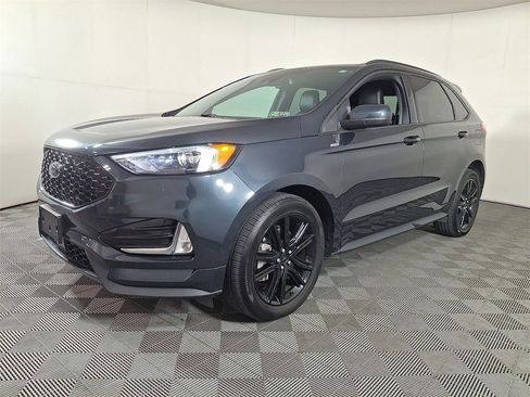 Used 2022 Ford Edge ST-Line image 6