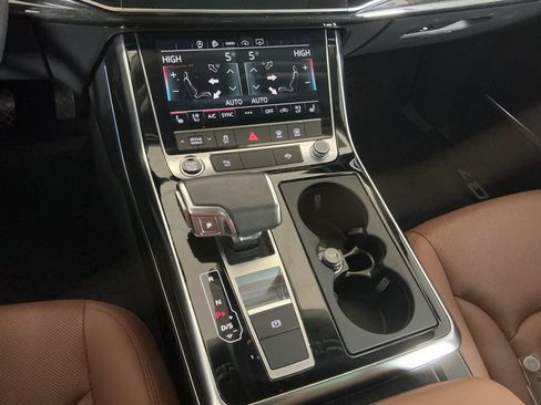 Used 2023 Audi Q7 2.0T Premium Plus w/ Premium Plus Package image 13