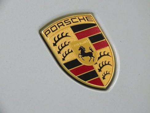 Certified 2021 Porsche Taycan Turbo S w/ Premium Package AWD/4WD image 13