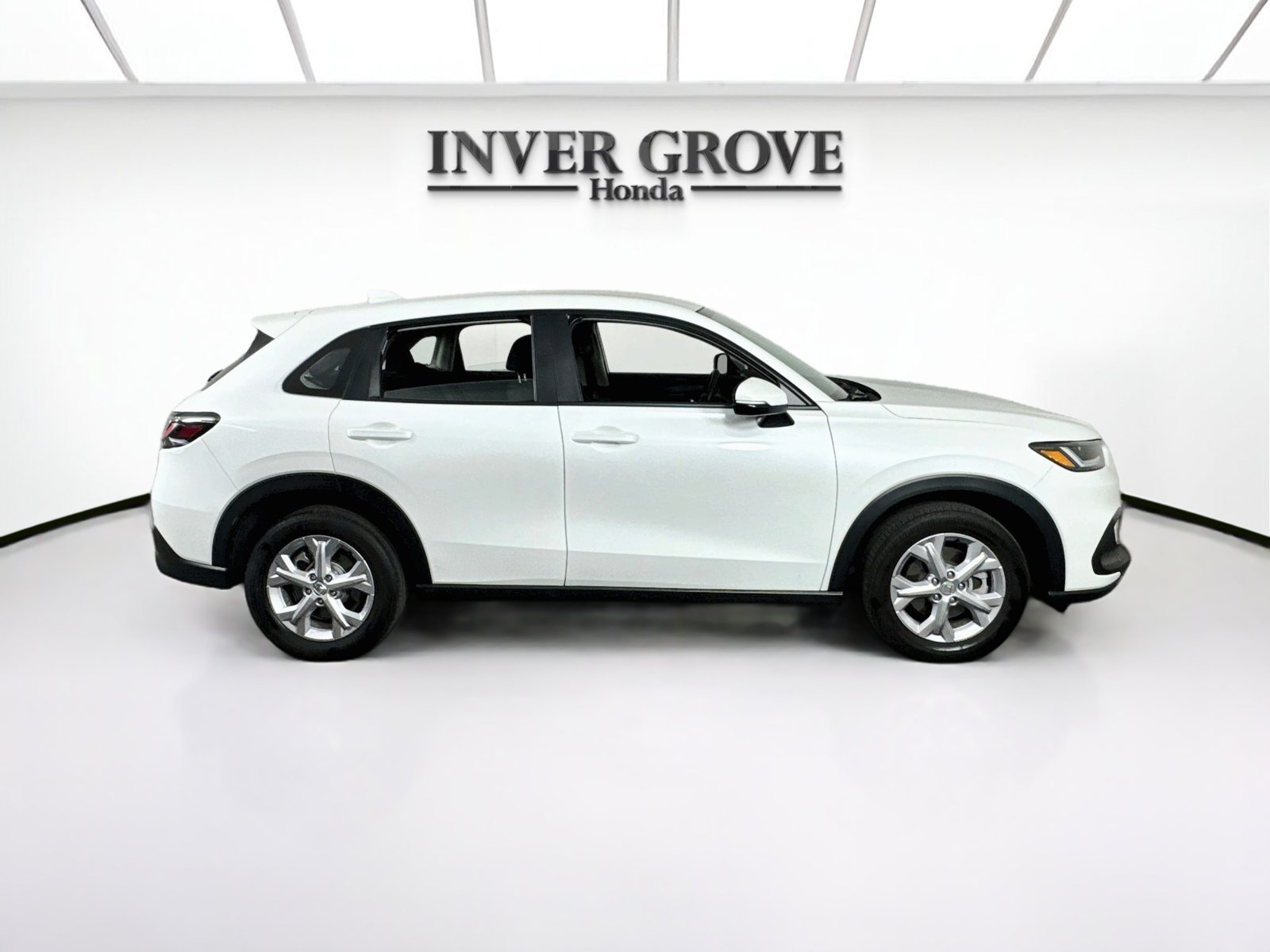Used 2024 Honda HR-V LX image 4