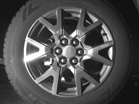 Used 2023 GMC Acadia SLE w/ Driver Convenience Package FWD image 21