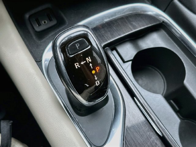 Used 2018 Buick Enclave Essence FWD image 17