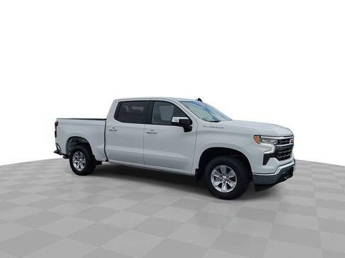 Certified 2025 Chevrolet Silverado 1500 LT image 2