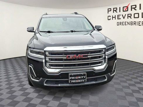 Used 2023 GMC Acadia SLT image 3