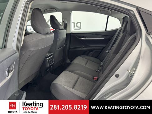 Used 2025 Toyota Camry LE FWD image 15