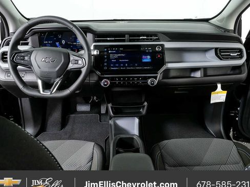 New 2027 Chevrolet Bolt LT w/ Comfort Package image 18