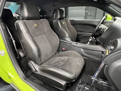 Used 2023 Dodge Challenger R/T Scat Pack image 4