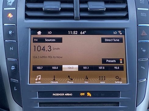 Used 2019 Lincoln MKZ Reserve w/ Luxury Package image 22