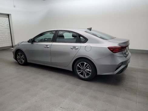 Used 2023 Kia Forte LXS FWD image 3