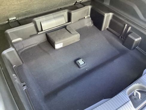 New 2026 Jeep Cherokee Limited image 30