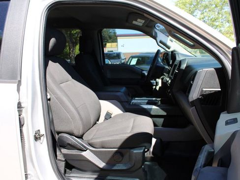 Used 2019 Ford F150 XL w/ Equipment Group 101A Mid AWD/4WD image 28