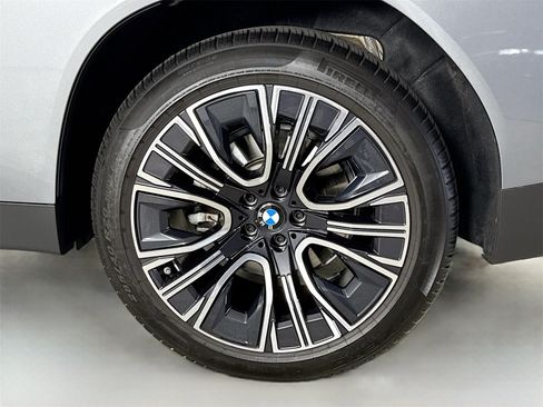 Used 2025 BMW X3 xDrive30i w/ Convenience Package image 32