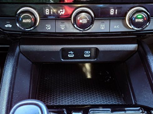 Used 2023 Honda Accord Sport image 17