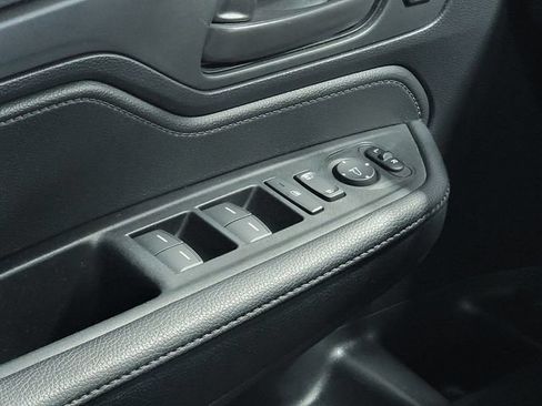 Certified 2025 Honda Odyssey Sport-L image 22