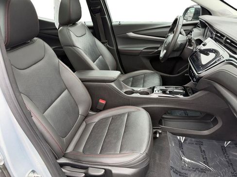 Used 2023 Chevrolet Bolt EUV Premier w/ Sun & Sound Package image 15