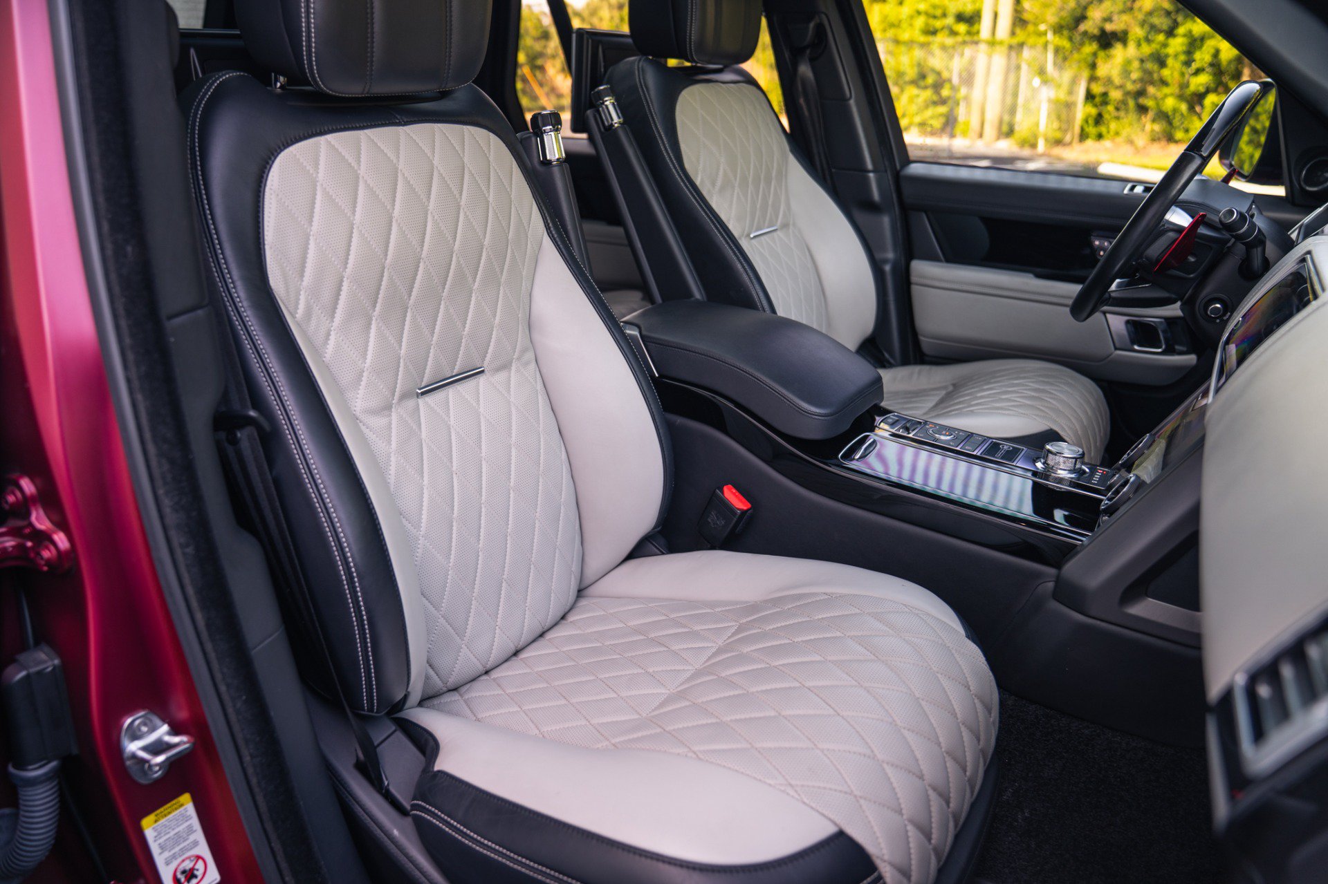 Used 2019 Land Rover Range Rover SV Autobiography Dynamic AWD/4WD image 37