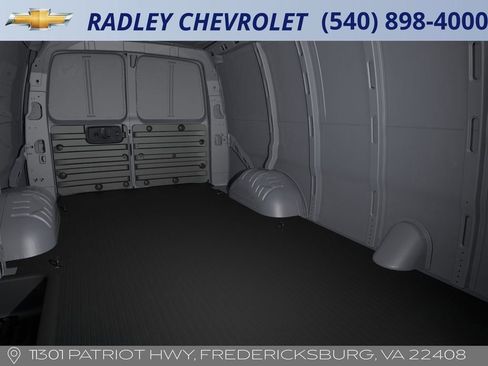 New 2025 Chevrolet Express 2500 image 17
