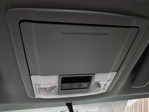 Used 2013 Ford F150 Lariat w/ Luxury Equipment Group image 28