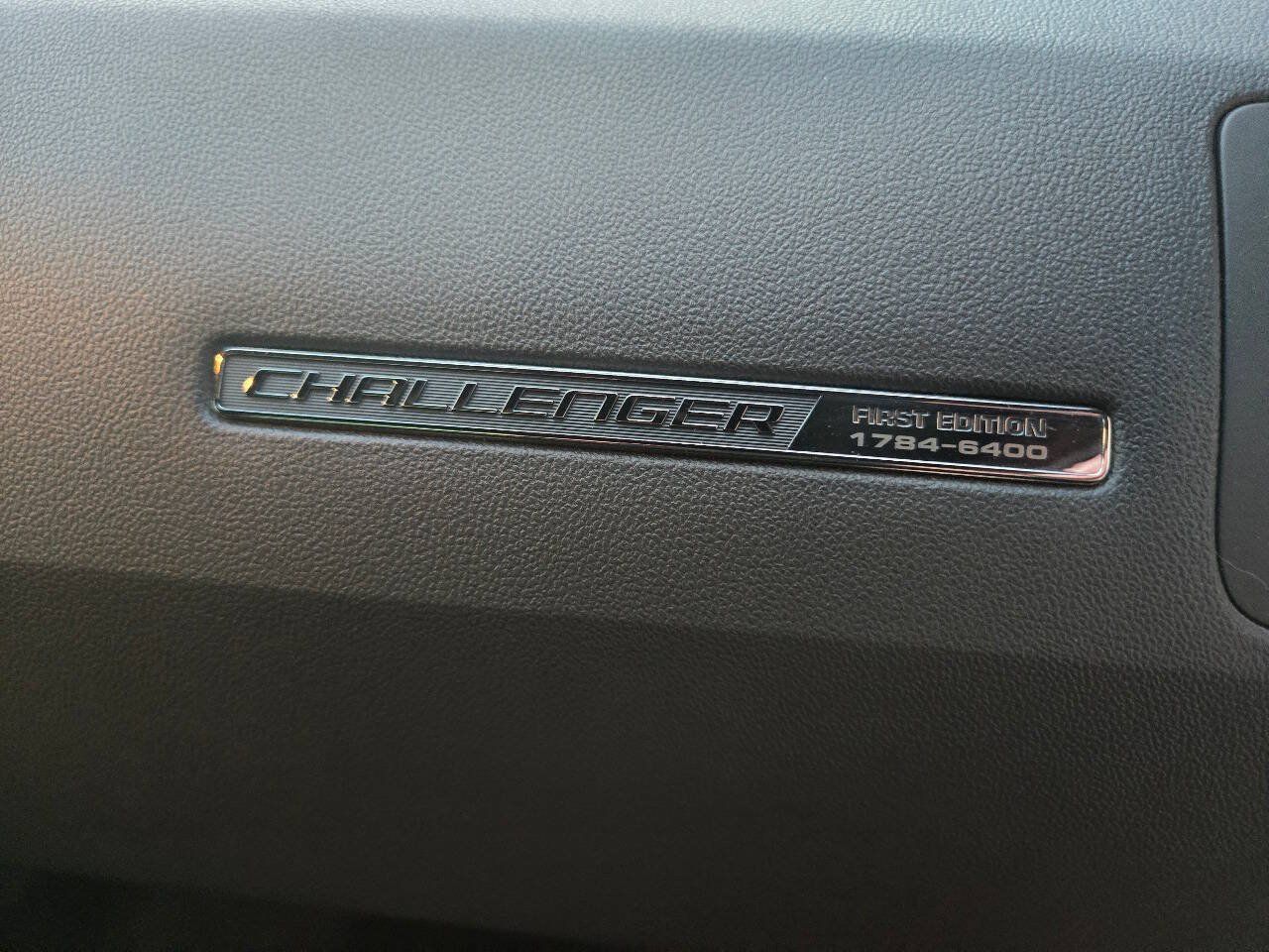 Used 2008 Dodge Challenger SRT8 RWD image 32