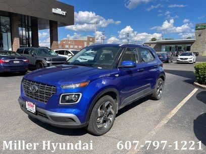 New 2024 Hyundai Venue Limited