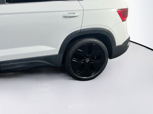 Used 2023 Volkswagen Taos SEL AWD/4WD image 31