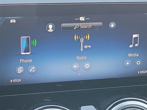 Used 2025 Mercedes-Benz GLA 250 GLA 250 image 19