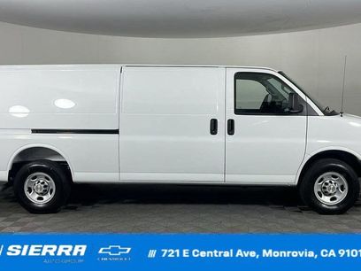 New 2025 Chevrolet Express 2500 Extended w/ Communications Package