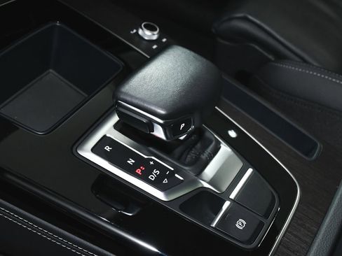 Used 2024 Audi Q5 2.0T Premium Plus image 45