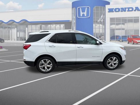 Used 2019 Chevrolet Equinox Premier w/ LPO, Floor Liner Package image 10