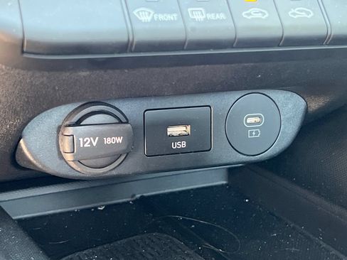 Certified 2025 Hyundai Elantra Sport FWD image 28
