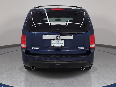 Used 2015 Honda Pilot Touring image 7