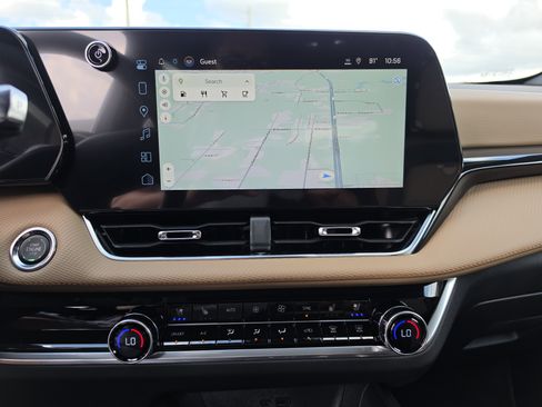 New 2027 Chevrolet Equinox ACTIV w/ Convenience Package III FWD image 27