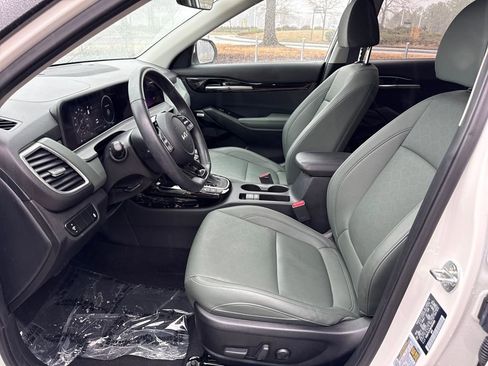 Used 2024 Kia Seltos SX image 13